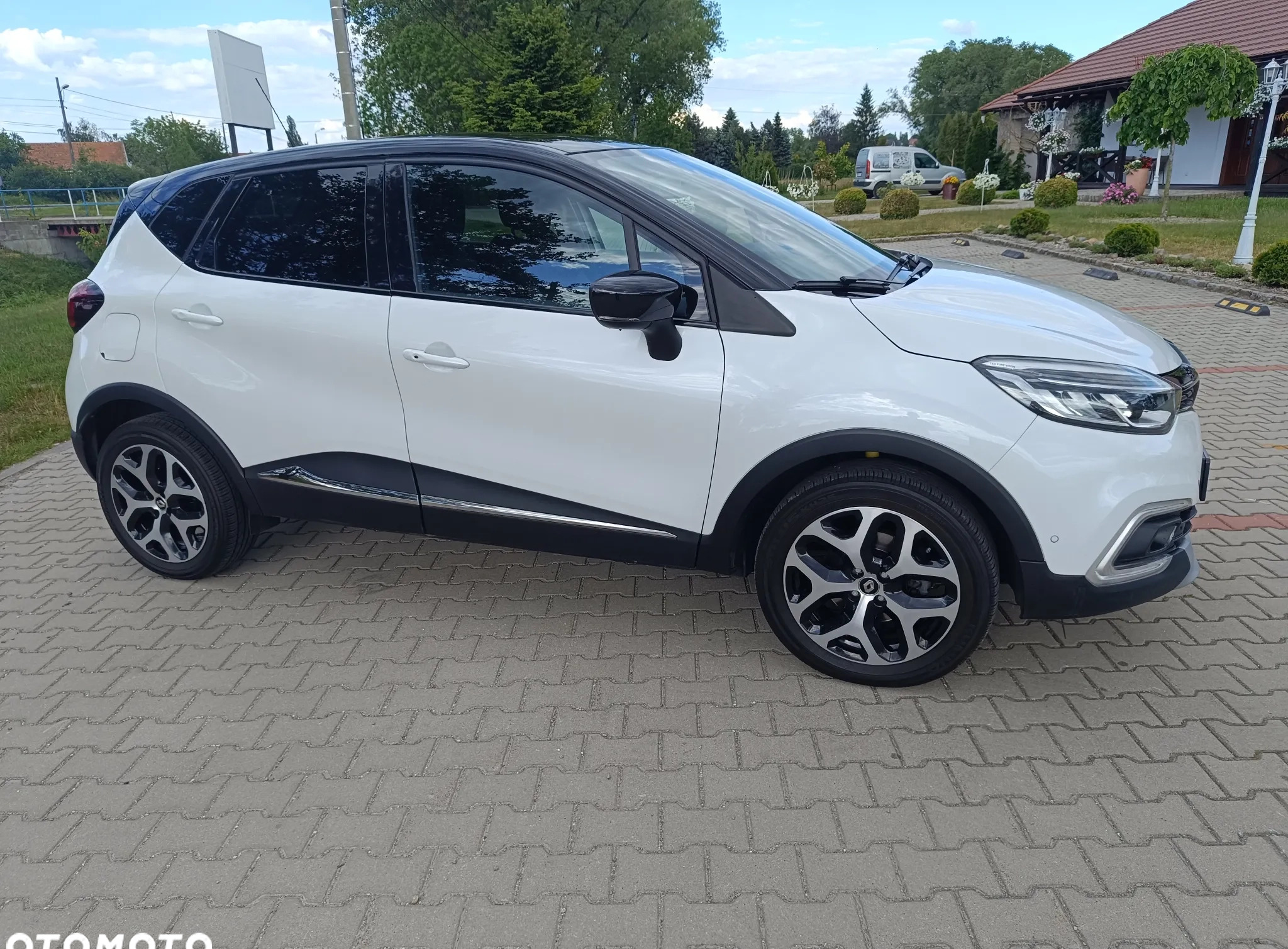 Renault Captur cena 58900 przebieg: 53000, rok produkcji 2020 z Paczków małe 704